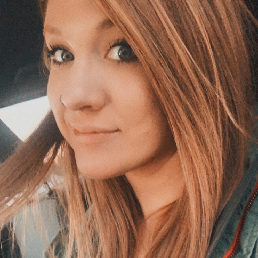 Meet your Posher, Brittany